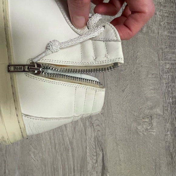 P448 White High-Top Sneakers with Zipper Detail - Picture 10 of 15
